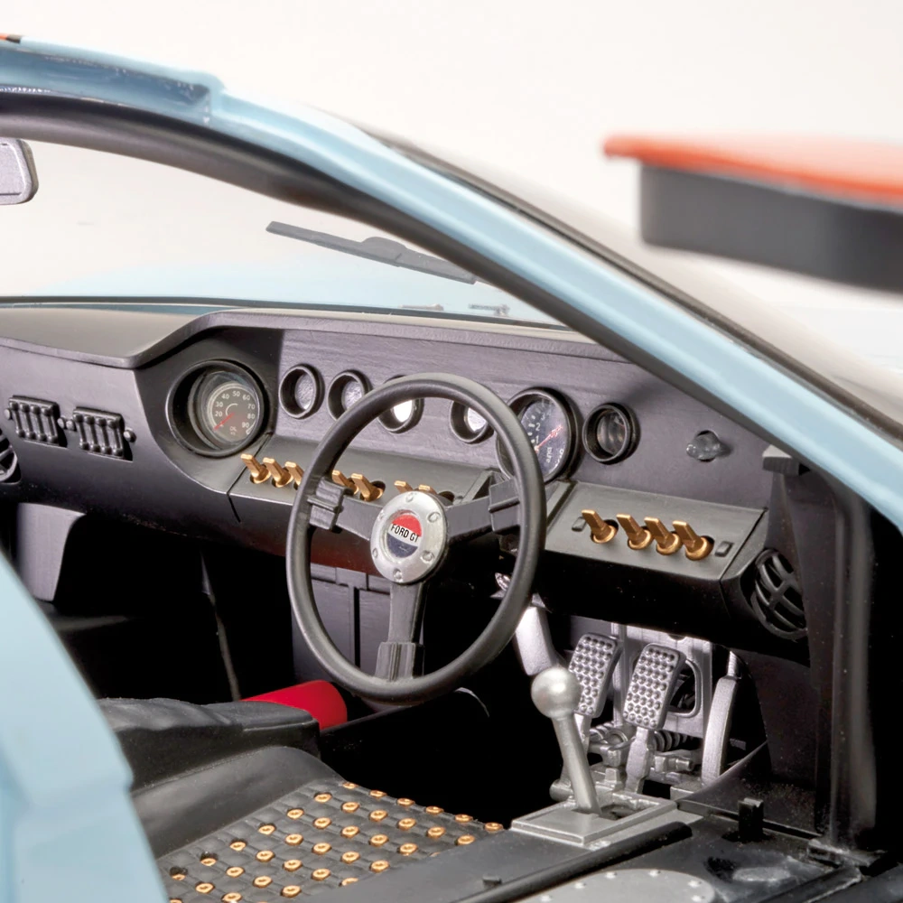 Deagostini Ford GT40 1:8 - 4