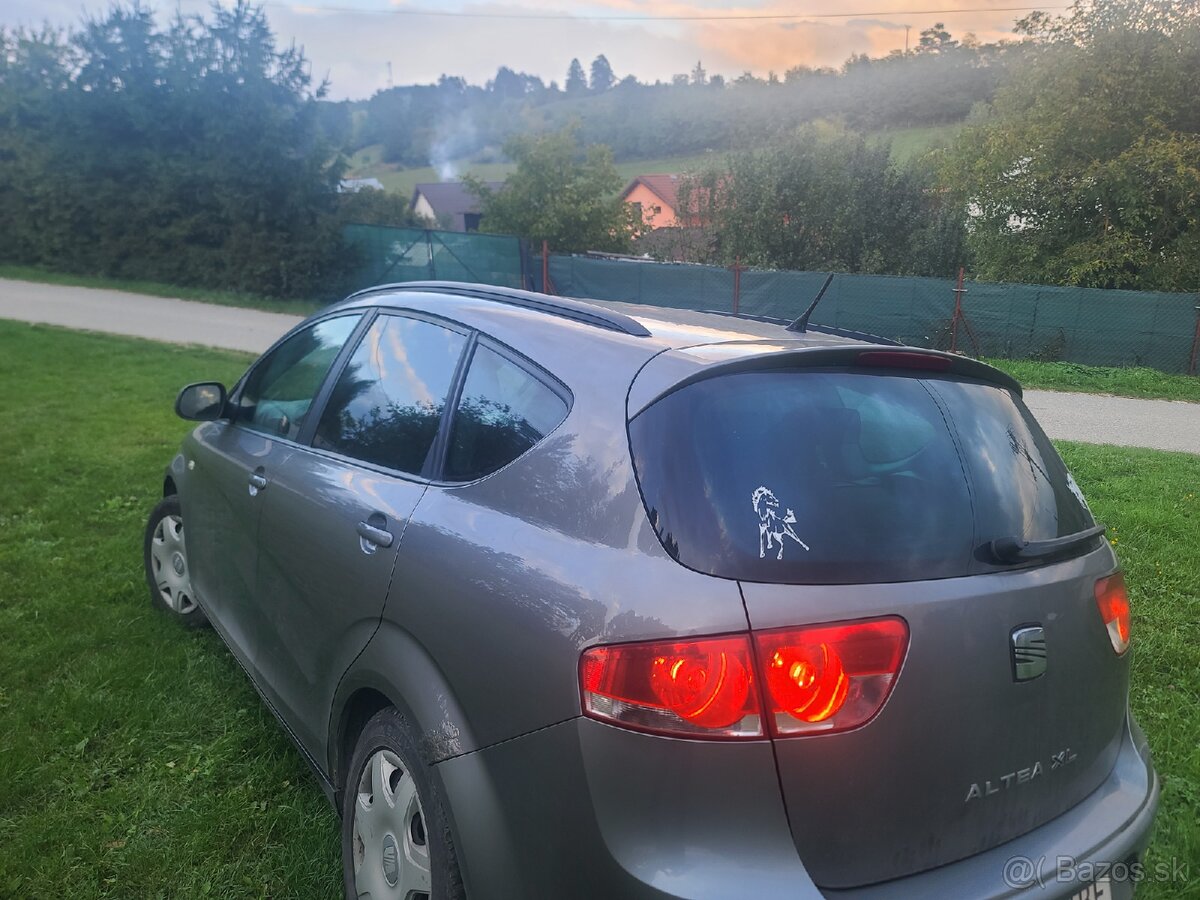 Seat altea xl - 4