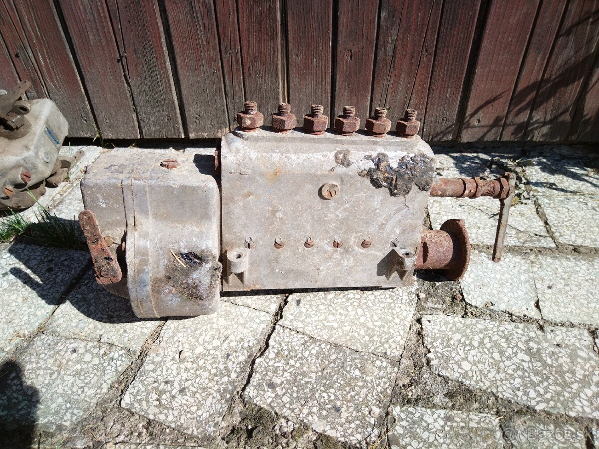 Palivové naftové čerpadlo Škoda 706 LIAZ - 4