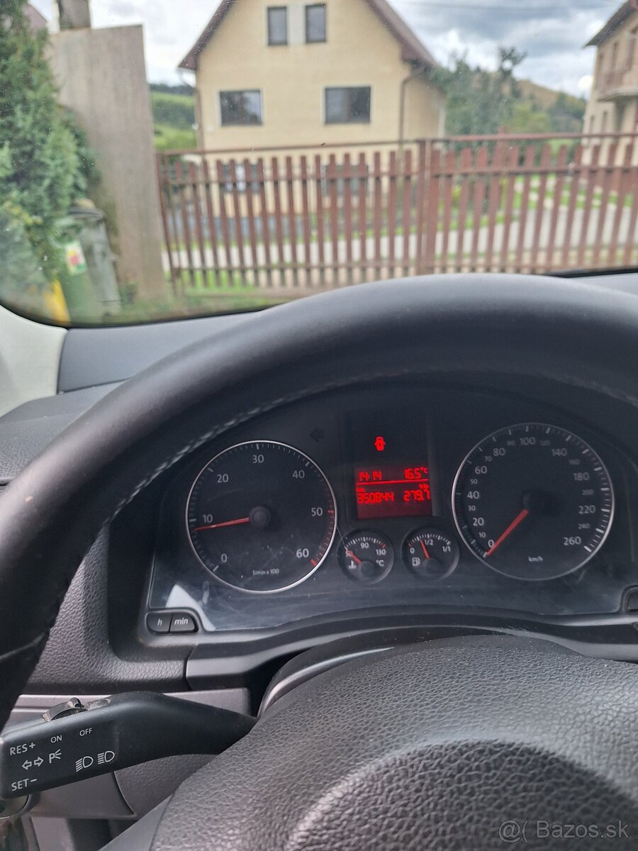 Volkswagen Jetta 1.9Tdi 77kw - 4