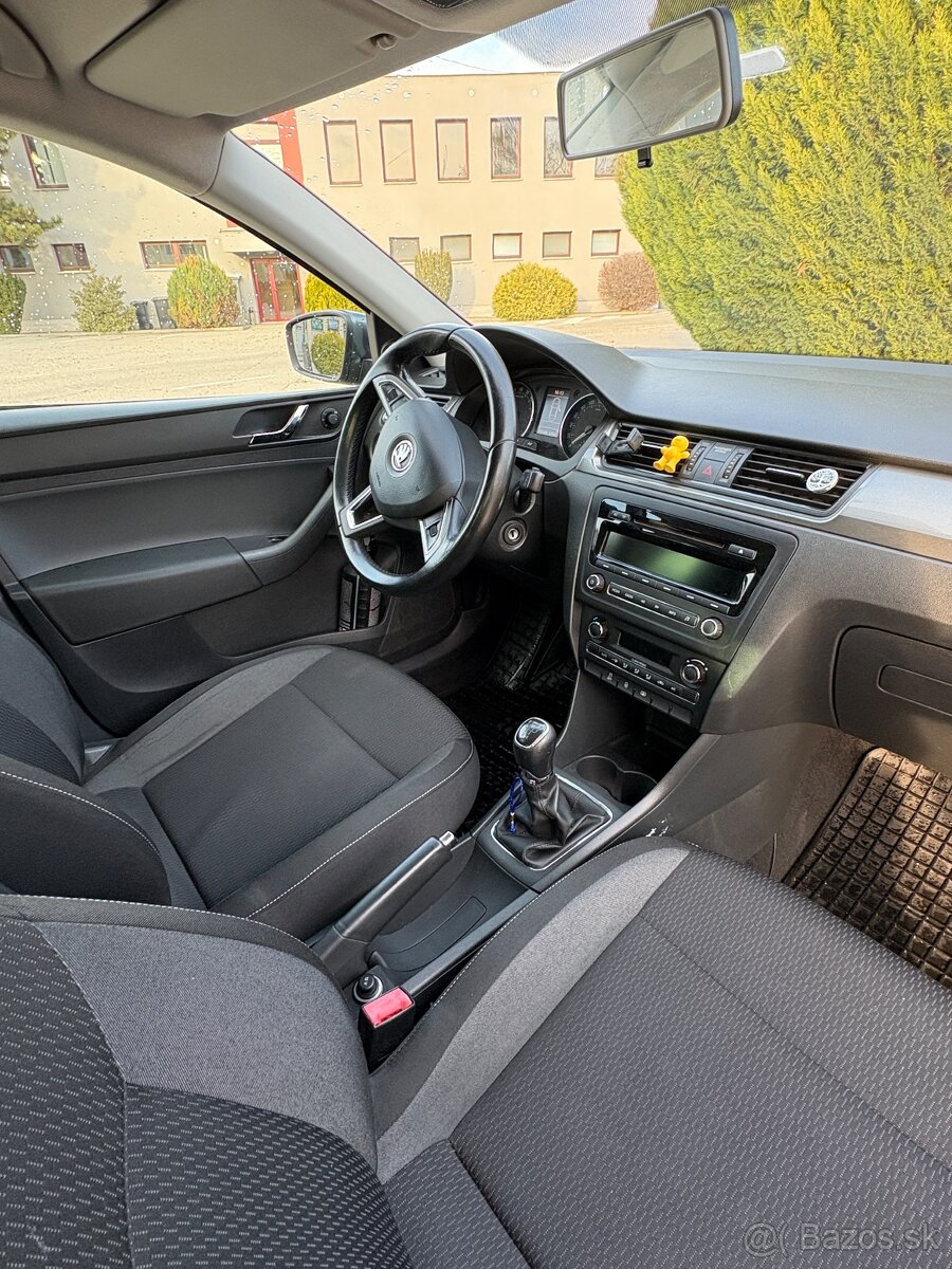 Škoda Rapid 1.6 TDI sedan - 4