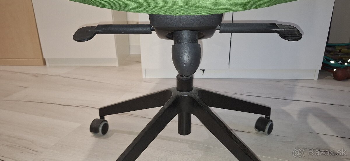 Kancelárska stolička, IKEA Markus - 4