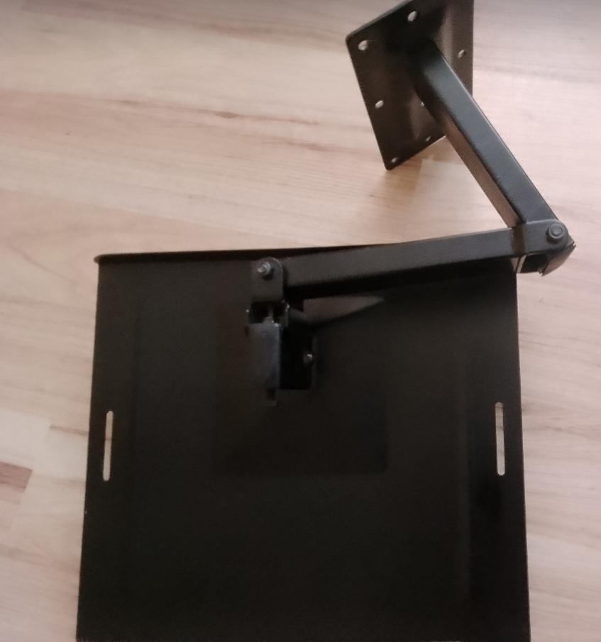 Otočný držiak na monitor/TV - 4