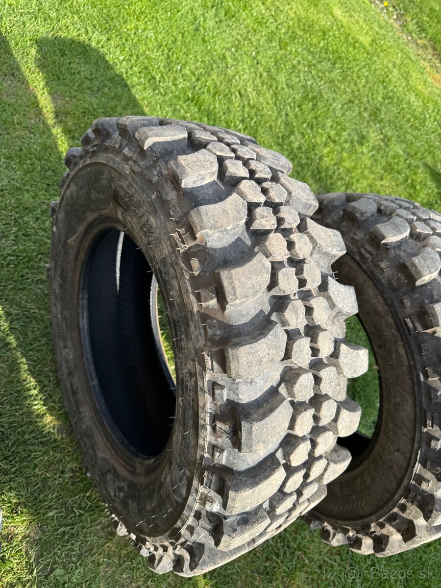 Offroad pneumatiky 4x4 penu T3