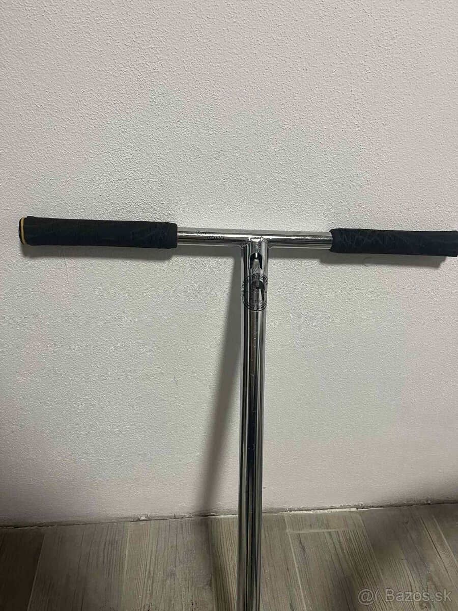 Custom freestyle kolobežka - 4