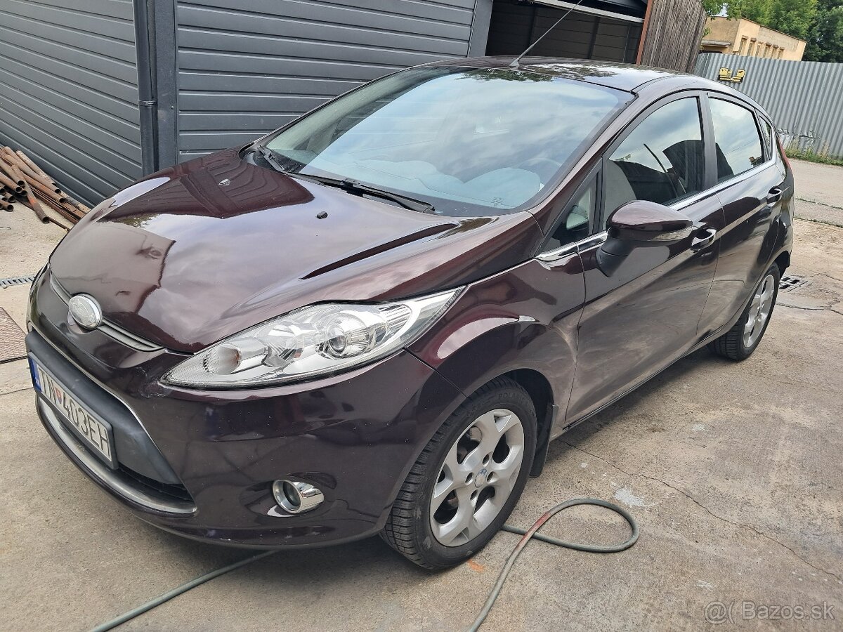 Ford Fiesta - 4