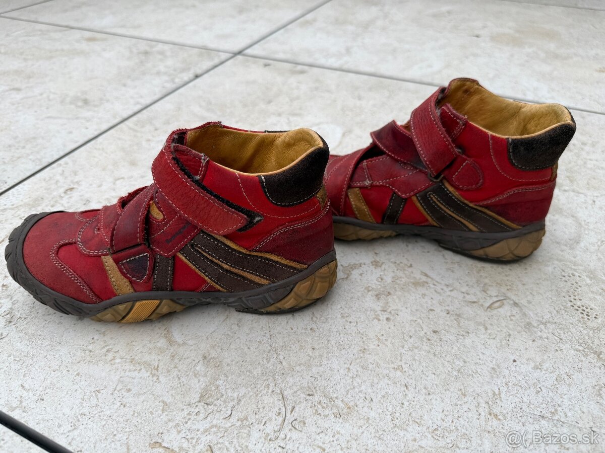 chlapčenské celokožené topánky č. 34 - 4