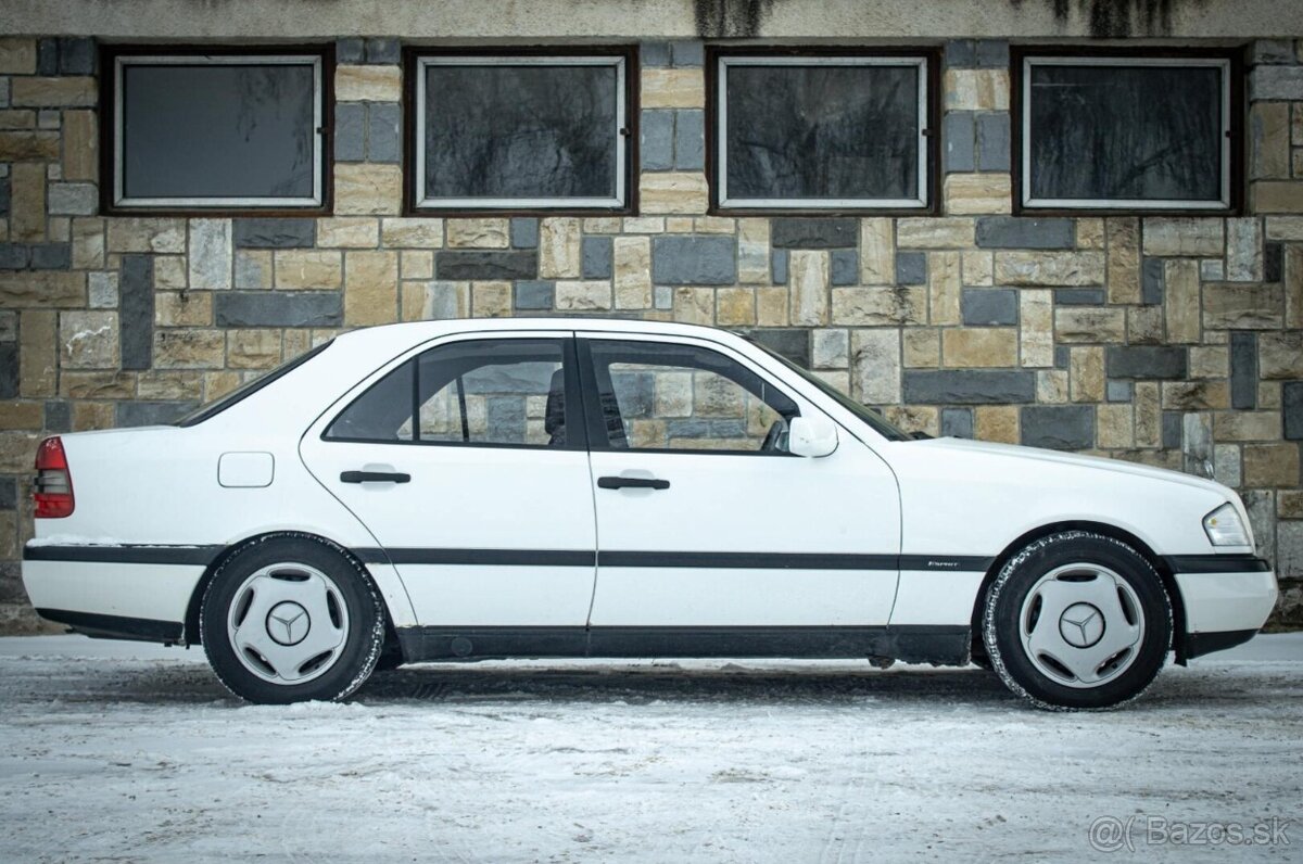 MERCEDES BENZ C180 90kW ESPRIT 1997 - 4