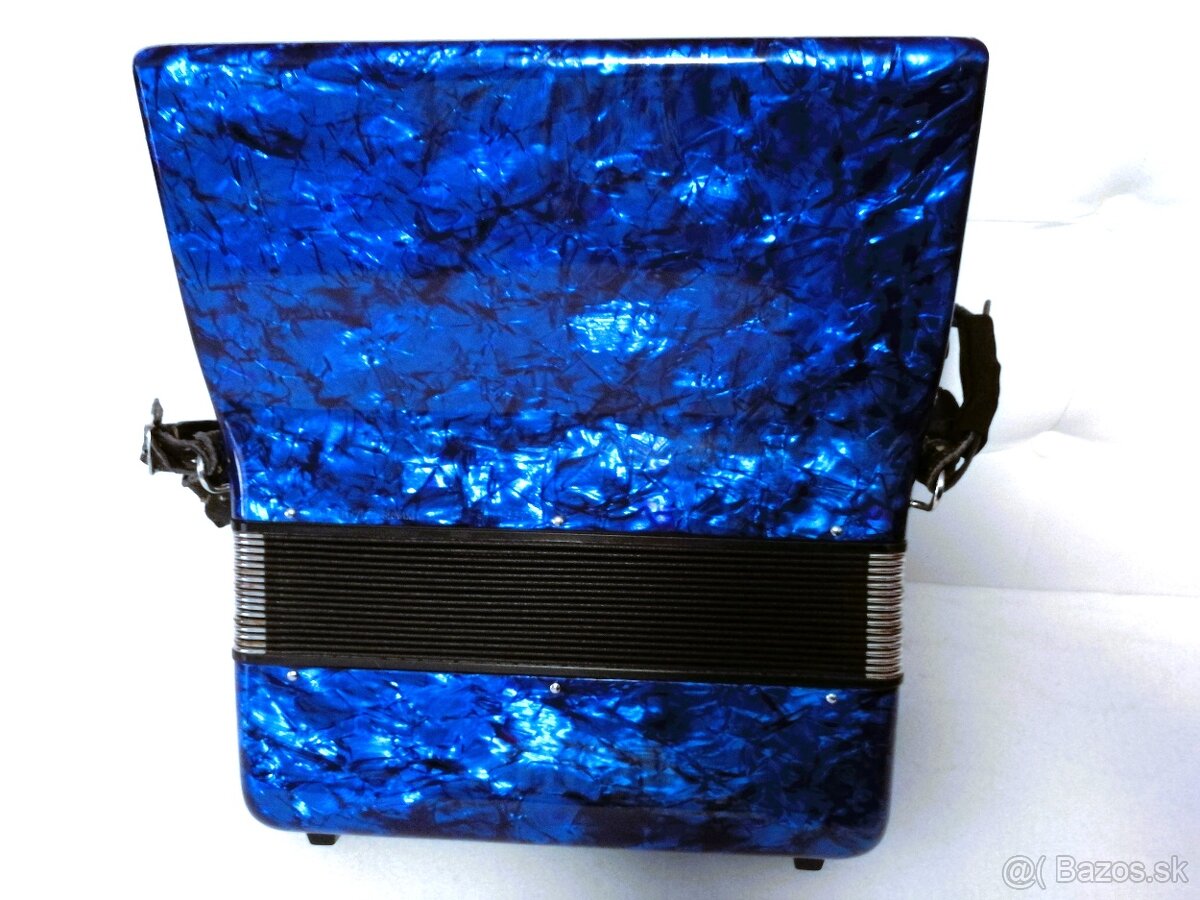 Predam akordeon Delicia Junior 60bas. - 4