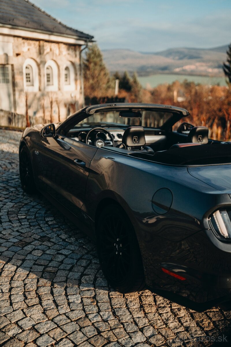 PRENÁJOM Ford Mustang cabrio - 4