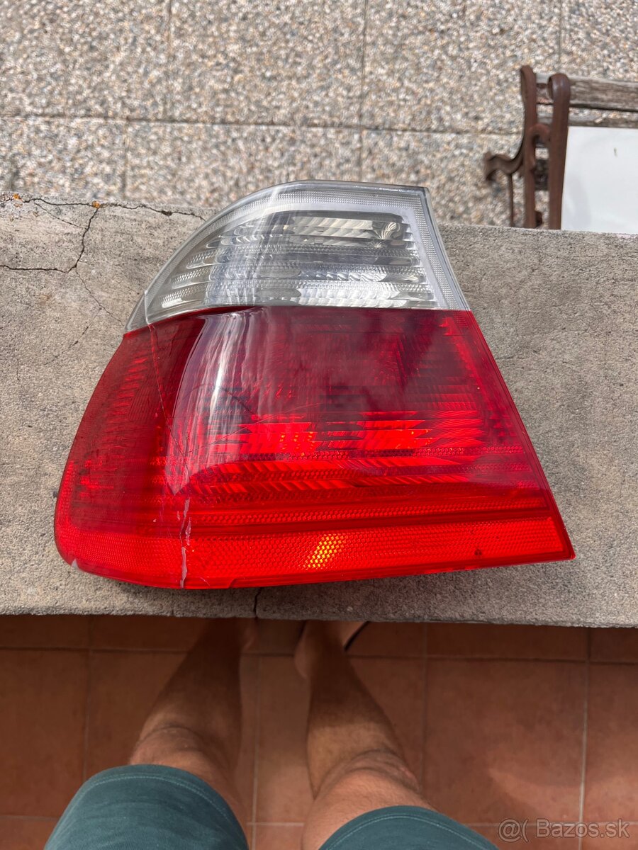 Zadné svetlá E46 - 4