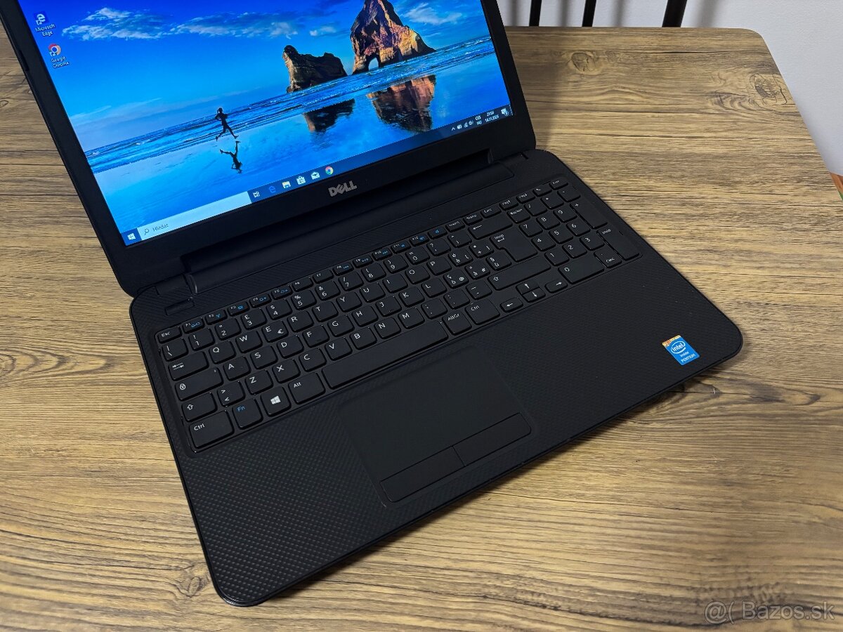 15.6"/Dell Notebook/8GB RAM/500GB SSHD/Intel HD grafika 2GB - 4
