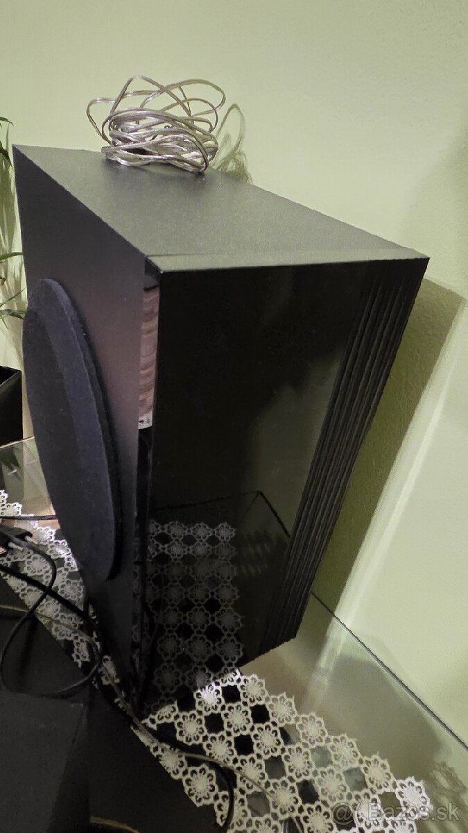 Domáce kino Blu-ray Samsung HT-E4200 - 4