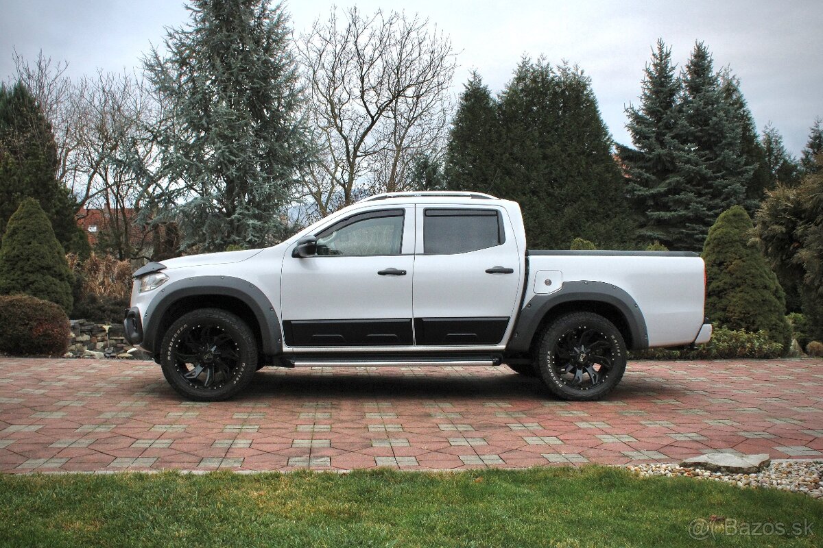 Mercedes-Benz X 220d 4MATIC - 4