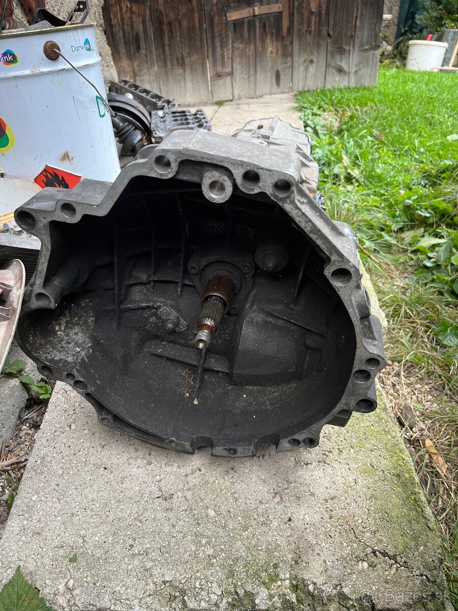 Prevodovka 6 stupňova audi a4 b7 - 4