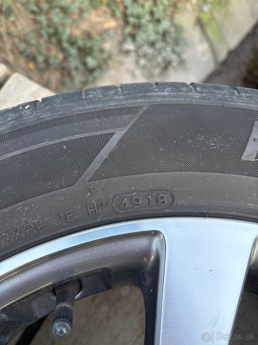 Hliníkové disky s pneumatikami - 4