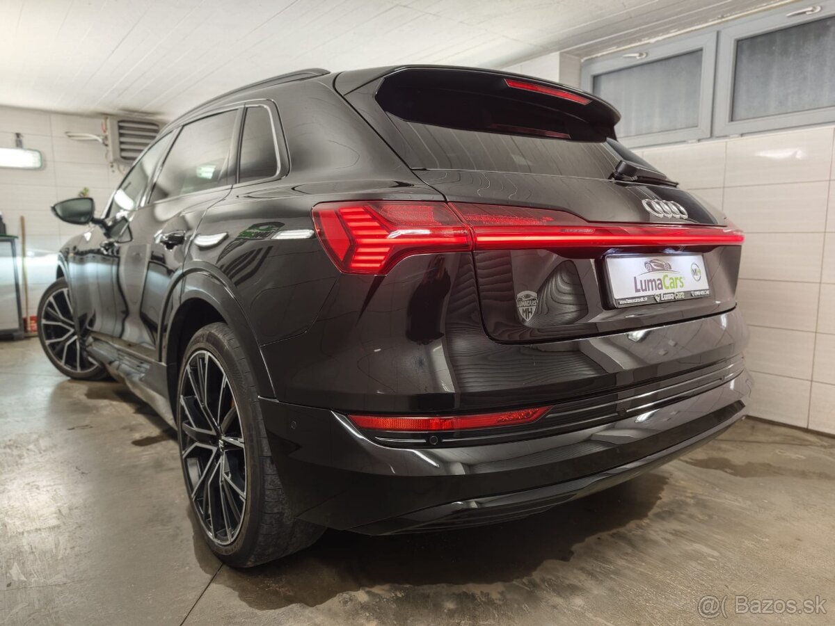 Audi E-tron 50, S - Line, Black Edition, Matrix, Panorama - 4