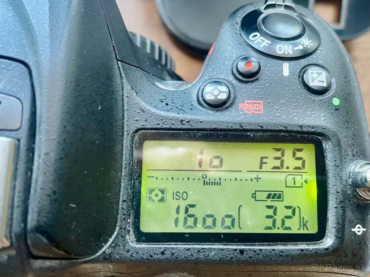 nikon D7200 + príslušenstvo + tri batérie - 4