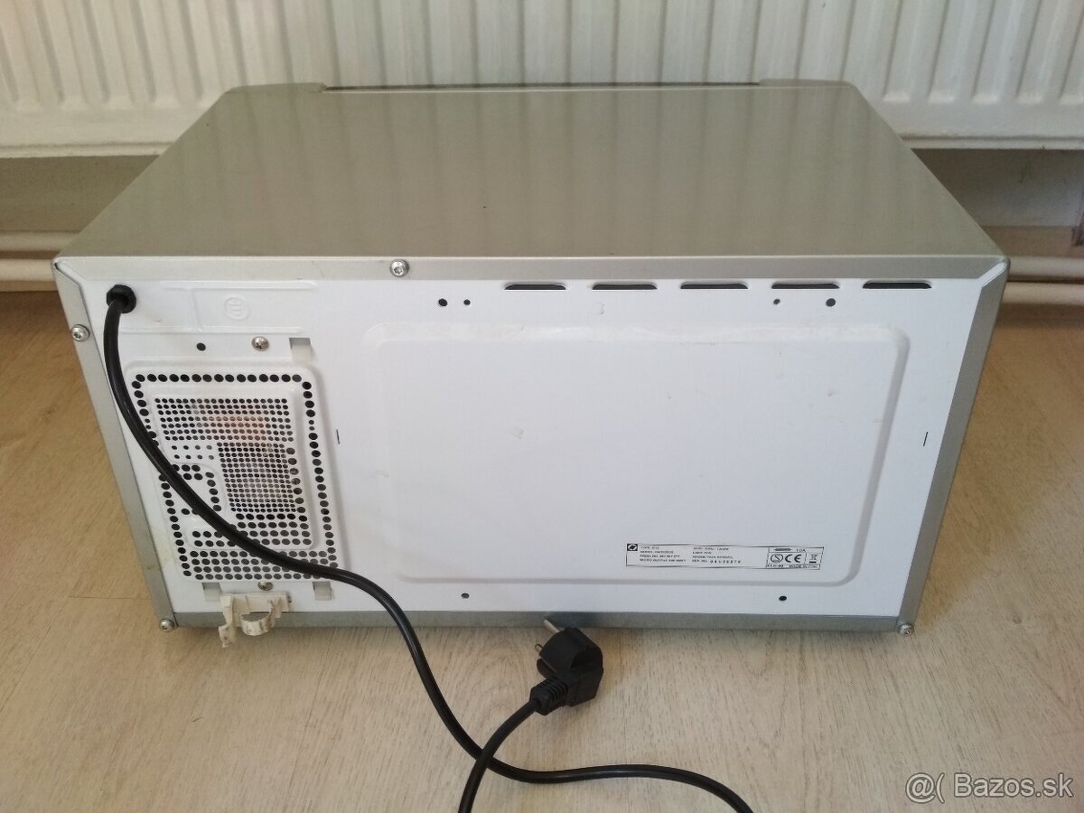 Mikrovlnka Electrolux EMS2020 - 4