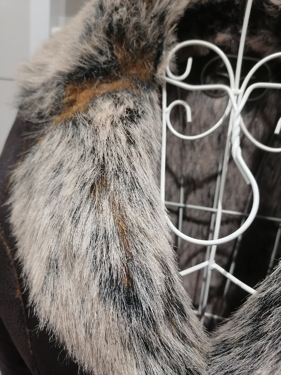 Dámsky kabát z umelej kožušiny a brúsenej kože – Tmavohnedý - 4