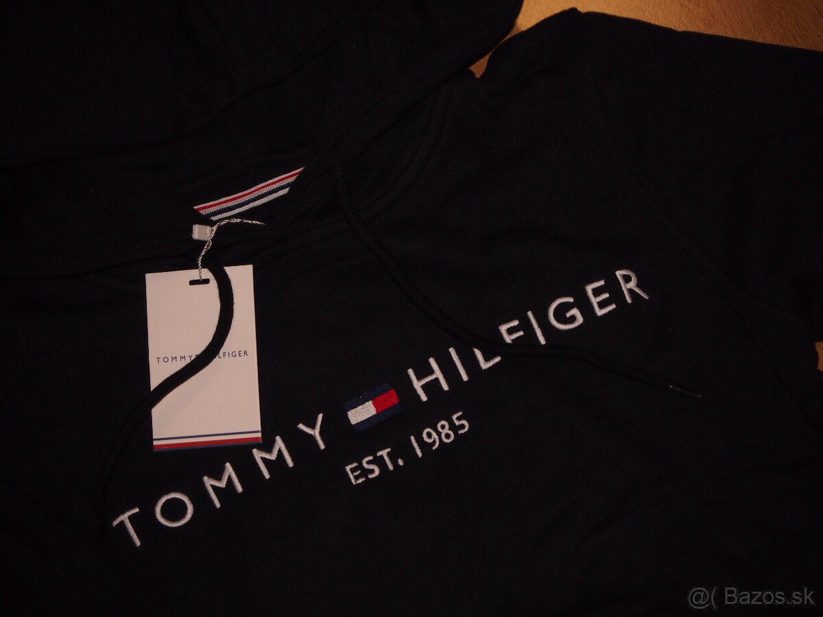 Tommy Hilfiger dámska mikina čierna s kapucnou - 4