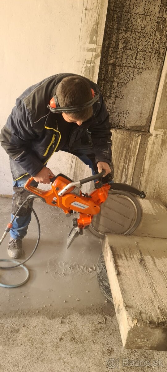 JADROVÉ VŔTANIE, REZANIE ŽELEZOBETÓNU, VÝREZAVANIE ZÁRUBNÍ - 4