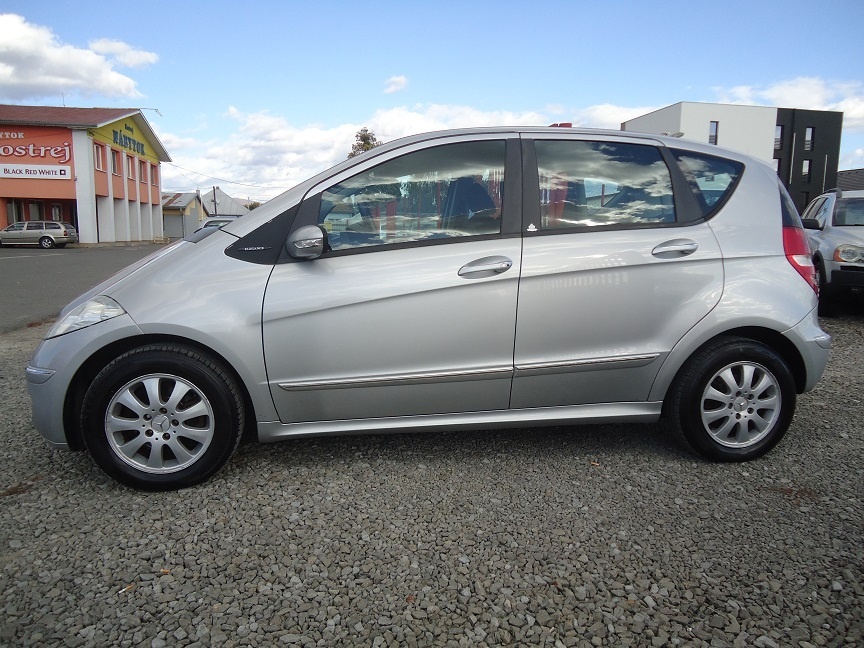 Mercedes-Benz A trieda 150 Elegance - 4