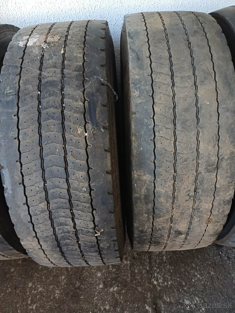MICHELIN 315/70r22,5 s diskami - záberové - 4