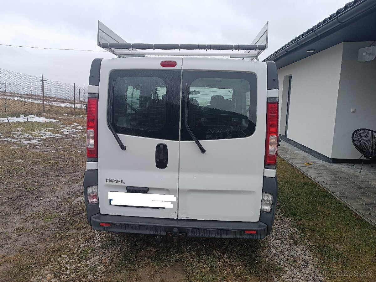 Opel Vivaro 5- miestne - 4