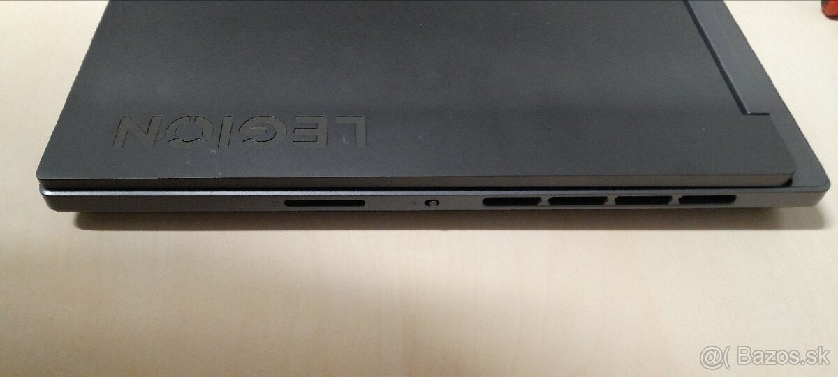 Lenovo Legion Slim 5 - 4