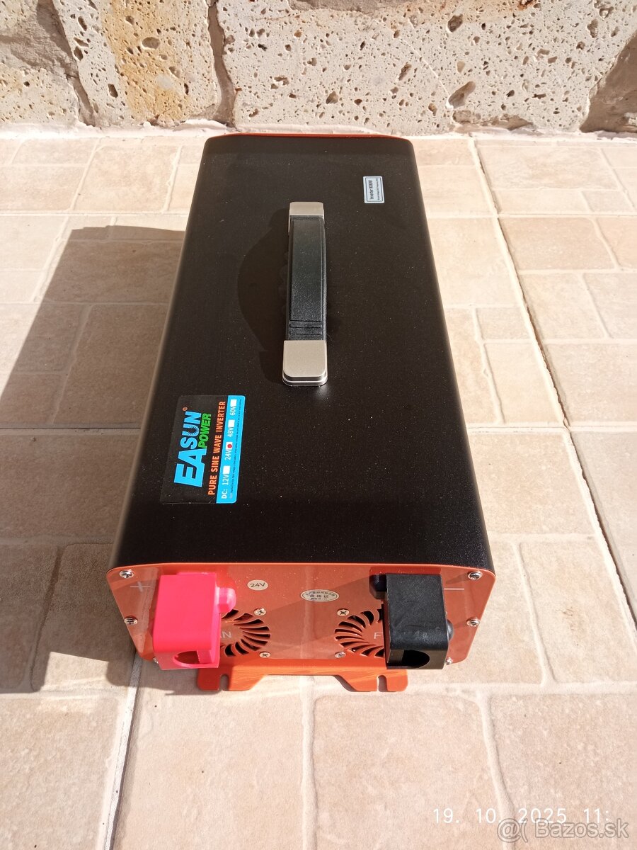 Solárny menič 9kW, 24V/230V -predám - 4