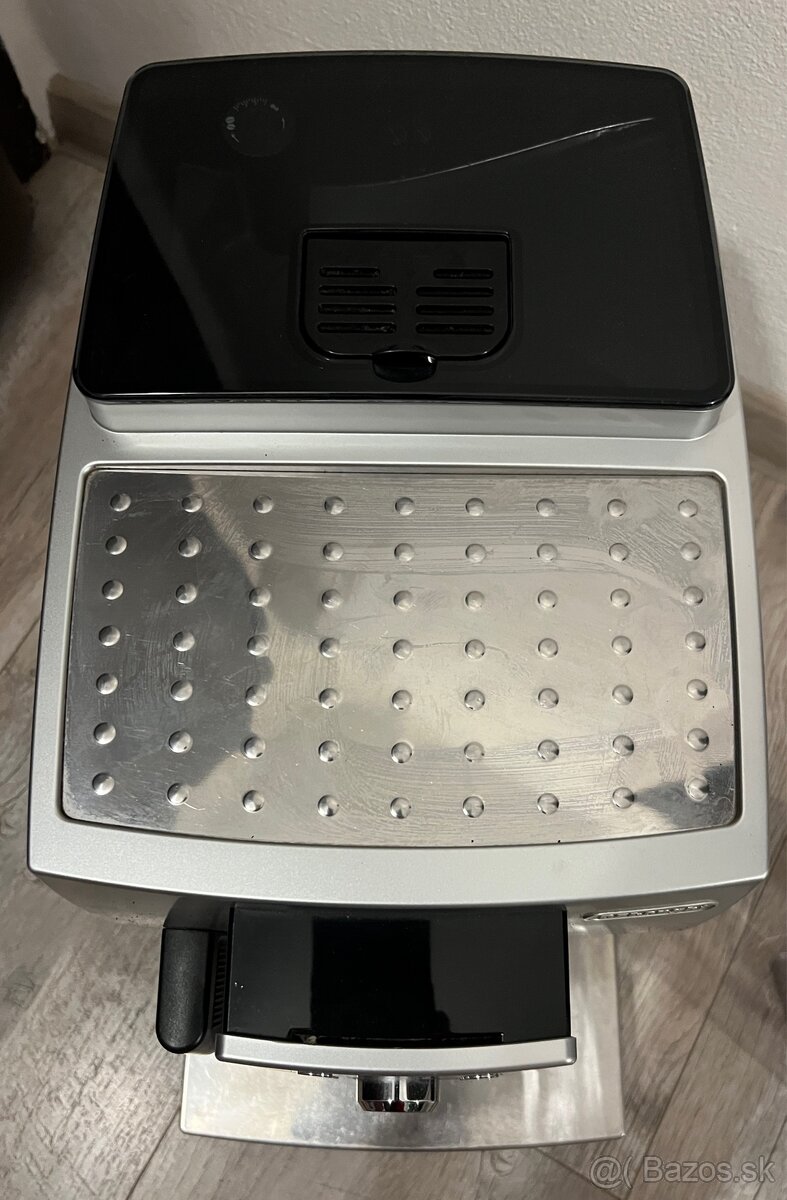 Kávovar Delonghi ECAM 23.460 strieborný - 4