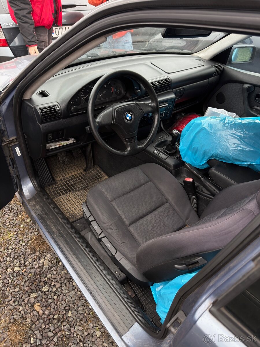 BMW Compact 316i - 4