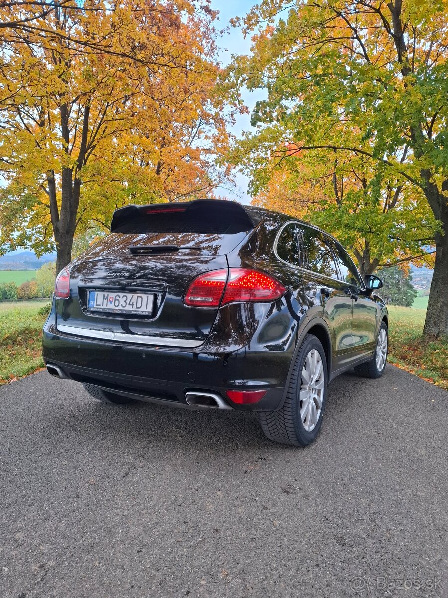 Predam porsche cayenne - 4