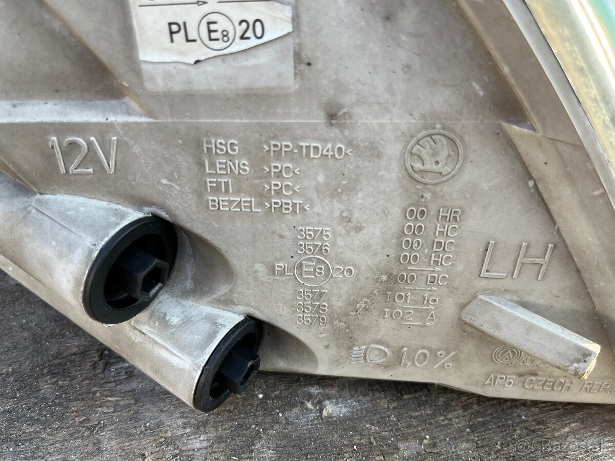 Predne svetla škoda octavia 2 - 4