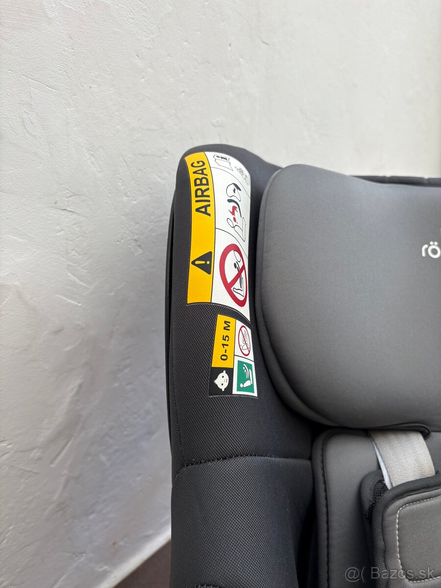 Autosedačka Britax otočná - 4