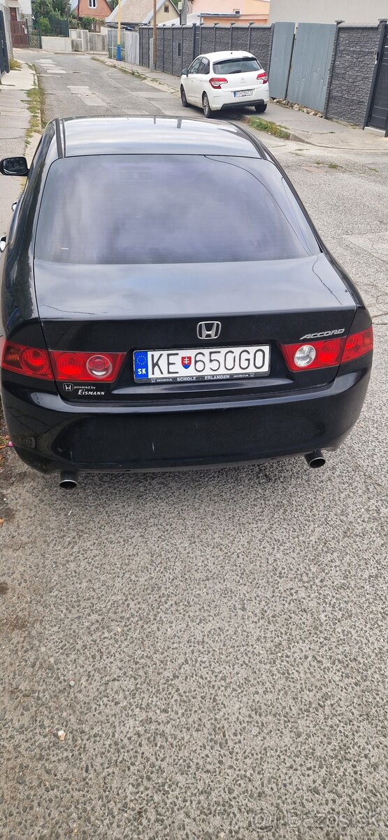 Honda Accord 2003 - 4