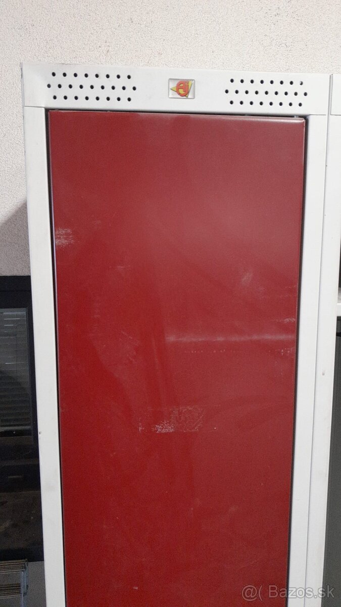 Predam šatnovu skrinku kovovu - 4