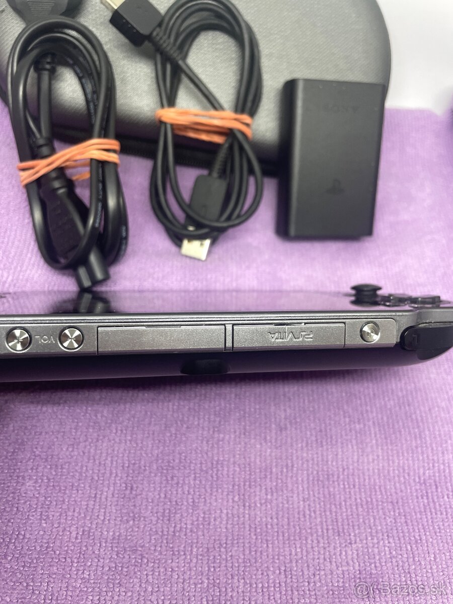 PS VITA PCH-1004 - OLED verzia - 4