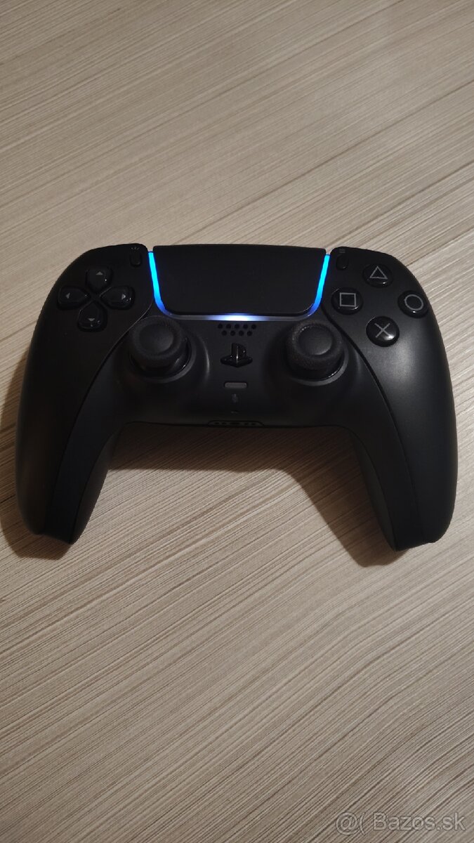 PS5+2 ovládače - 4