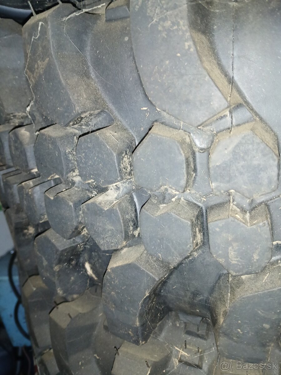 Pneumatiky T3 , 235/70/R16 - 4