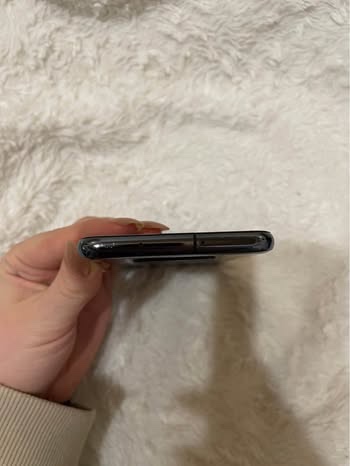 Samsung Galaxy s10e - 4