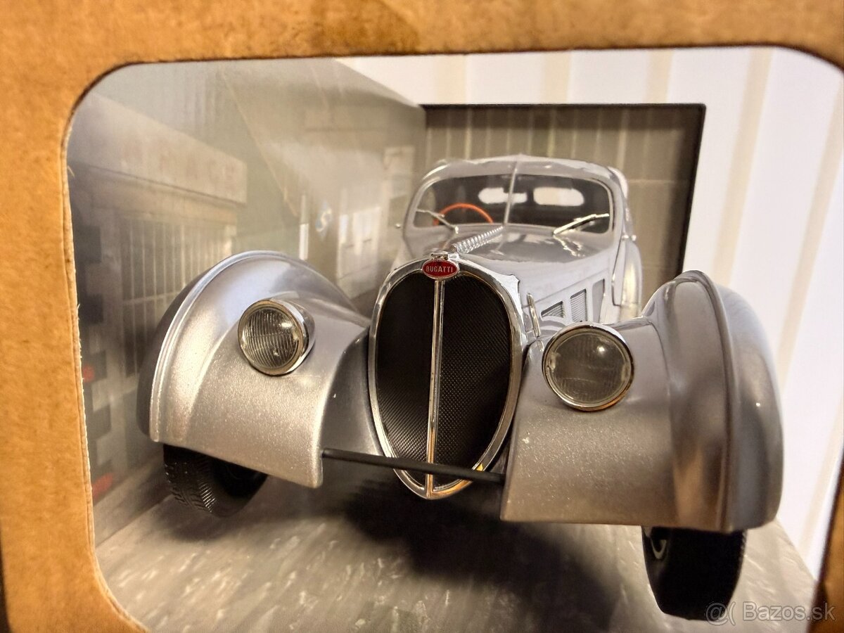 1:18 Bugatti Type 57 SC Atlantic 1938 Silver - Solido - 4