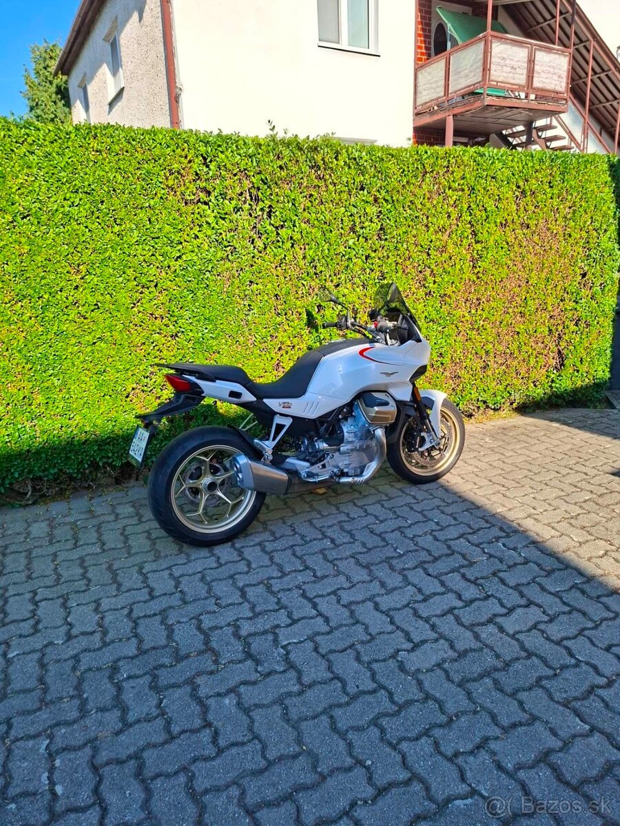 Moto Guzzi V100 Mandello-predaj - 4