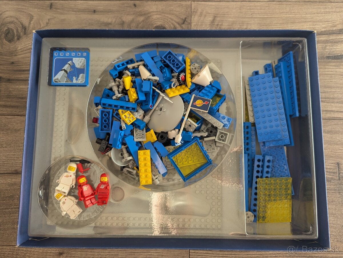 Vintage LEGO 6970 Beta I Command Base - 4