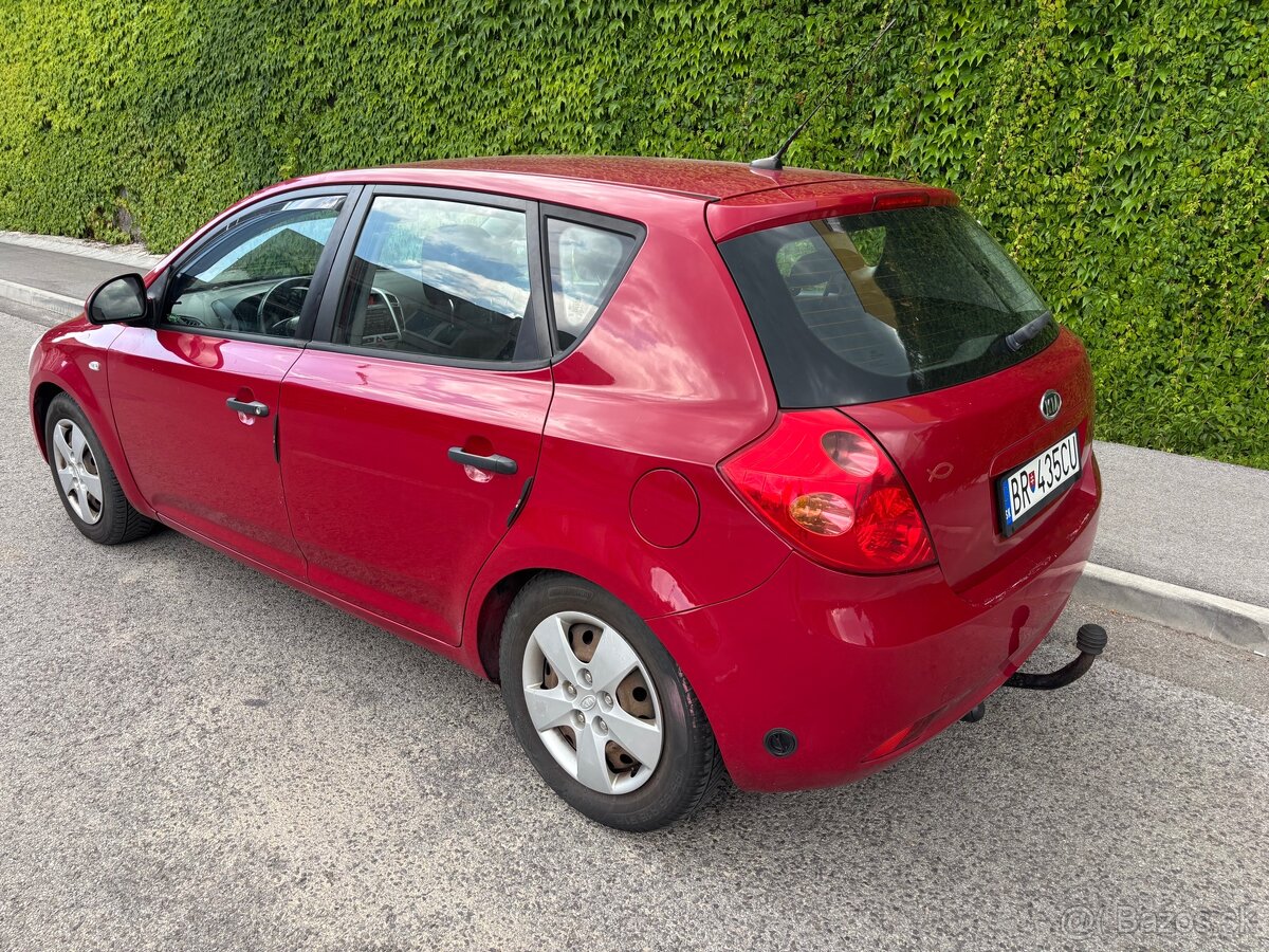 Predám Kia Ceed 1.4 benzín / LPG - 4