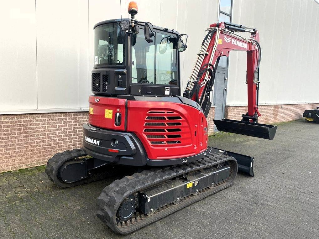 bager YANMAR ViO50 Advance rýpadlo ( 5 t ) RV2024 - 4