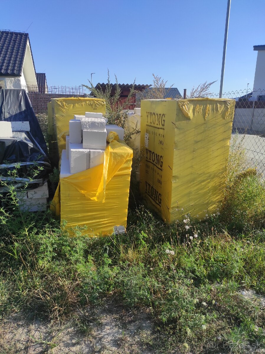 Zbytok zo stavby - 4