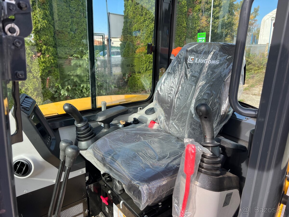 Pásový bager Liugong 9035F – NOVÝ 2025 11mth – motor YANMAR - 4