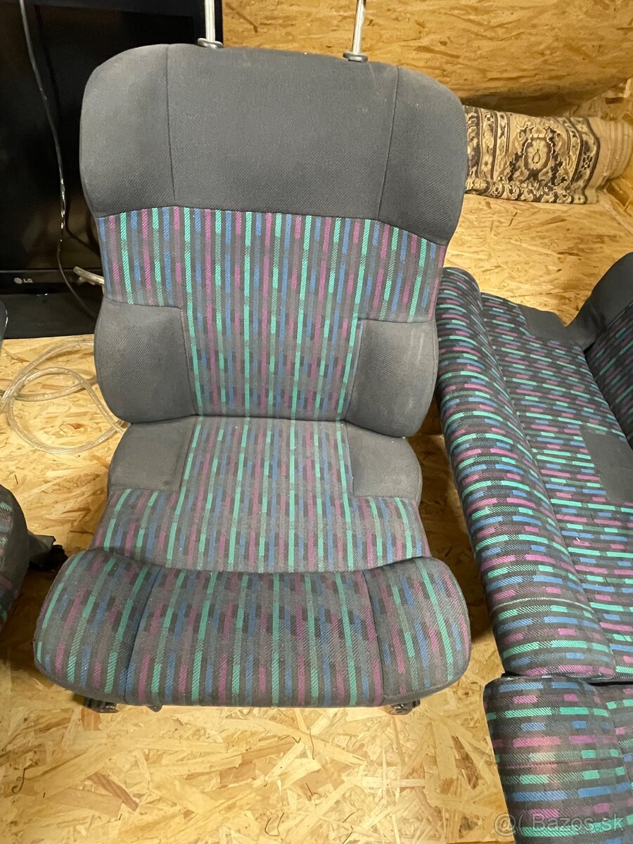 Skoda Favorit Sedacky Silver Line - 4